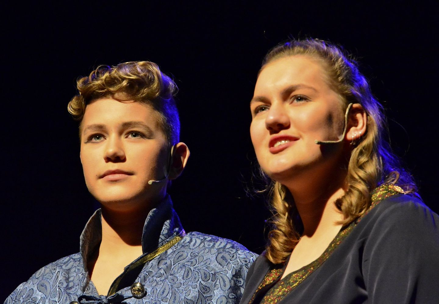 Acteurs in musical spelen aida
