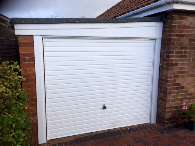 Shutter door