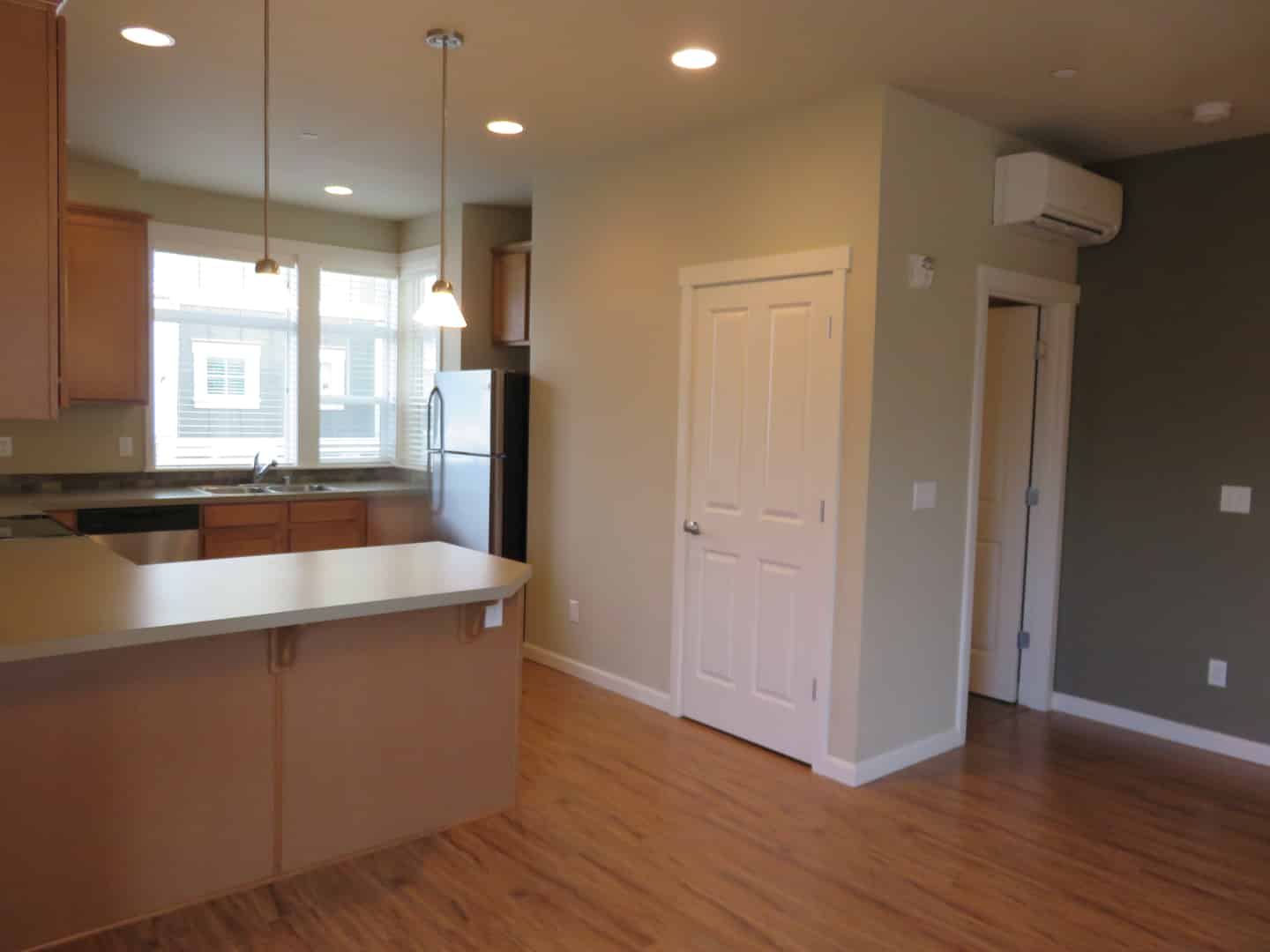 Red Leaf Townhomes Kitchen