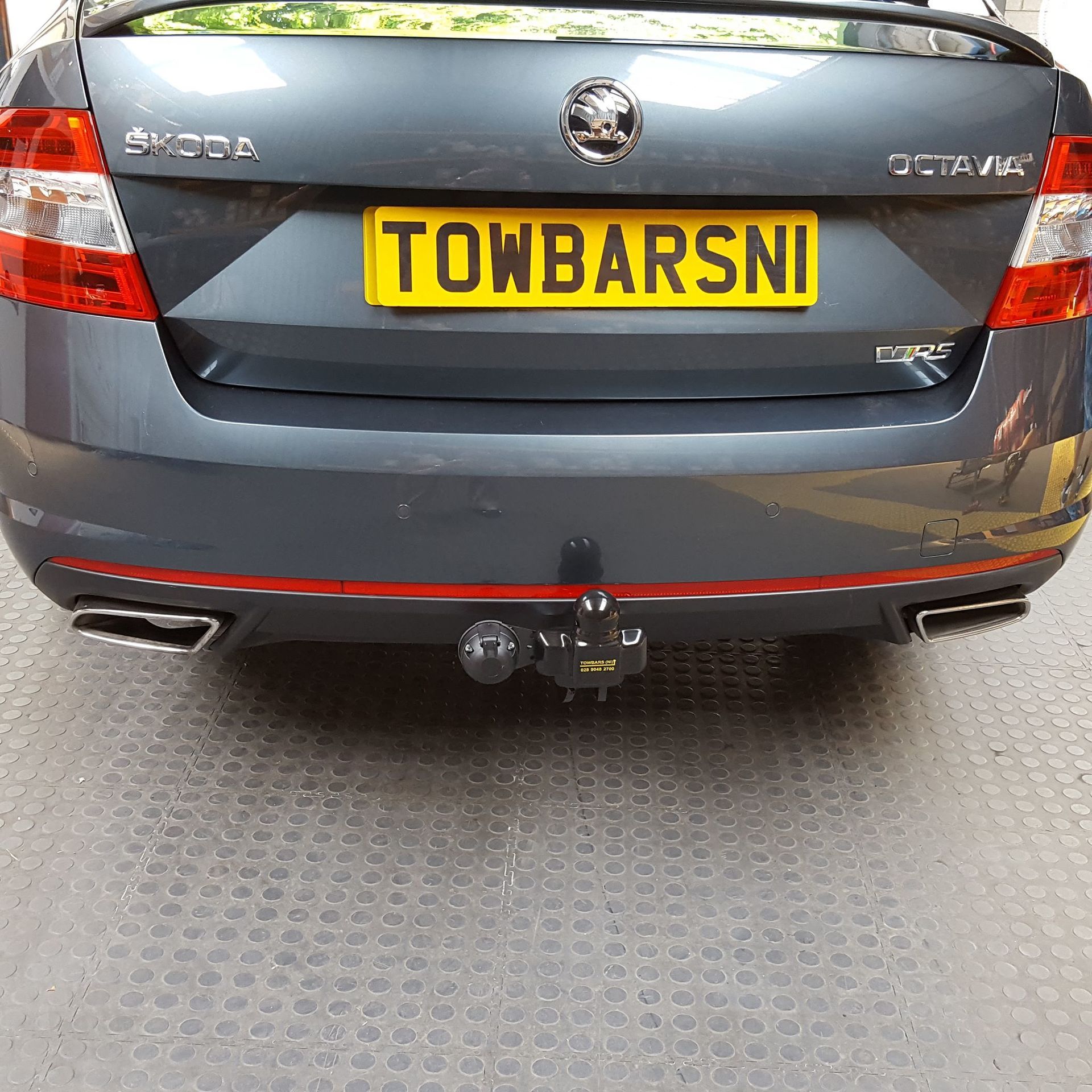 grey car