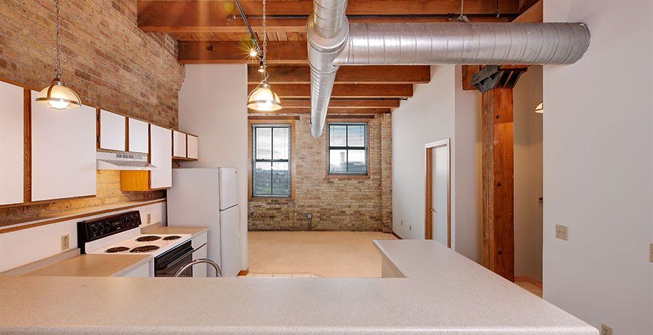 HFWL 2B Kitchen