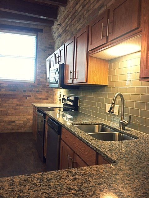 HFWL 3B Kitchen 2