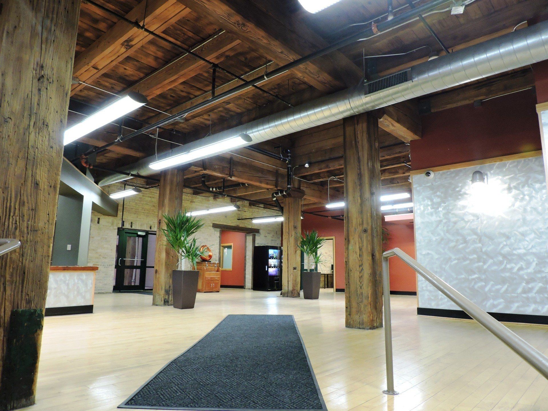 HFWL Lobby 2