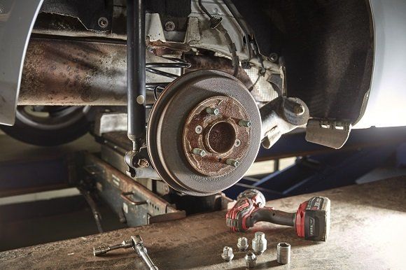 Brake replacement at Ravenscorf MOT & SErvcie Centre in Fleet, Hmaphires