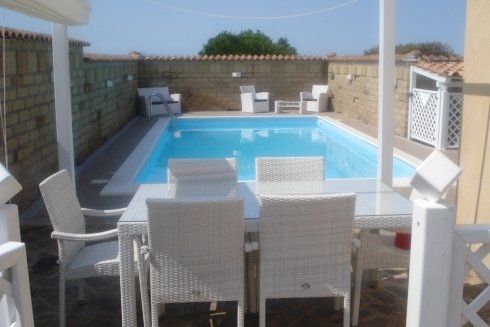 piscine Latina