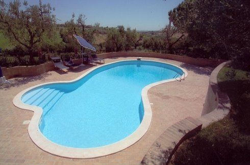 piscine Latina