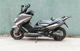 moto-YAHAMA T MAX 500CC A2 AUTOMATICO