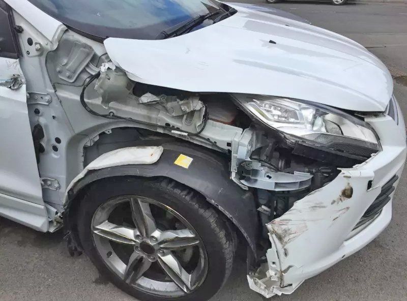 car body repairs and refurbishment example 2