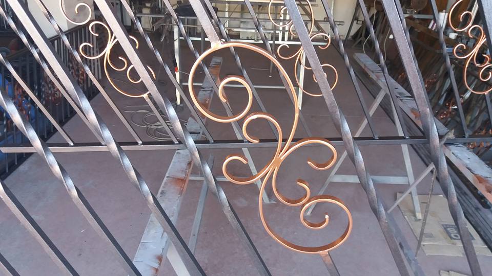 dettaglio decorazione ringhiera in ferro