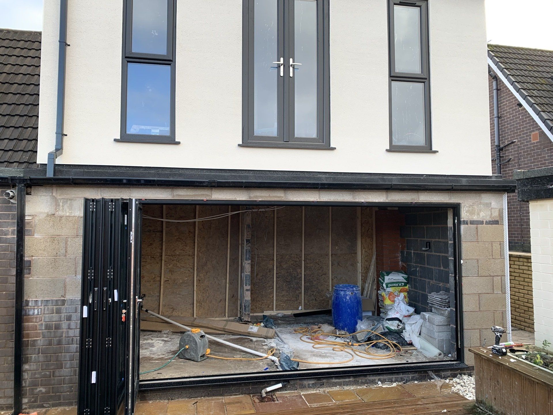 aluminium bifolding doors in chadderton oldham