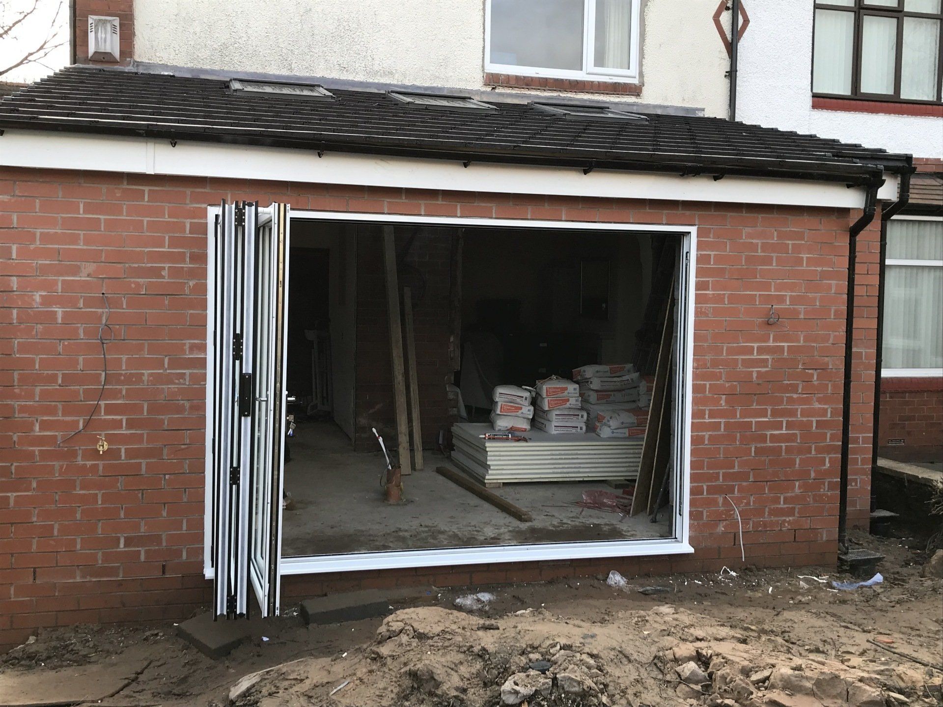 white aluminium bifolding doors