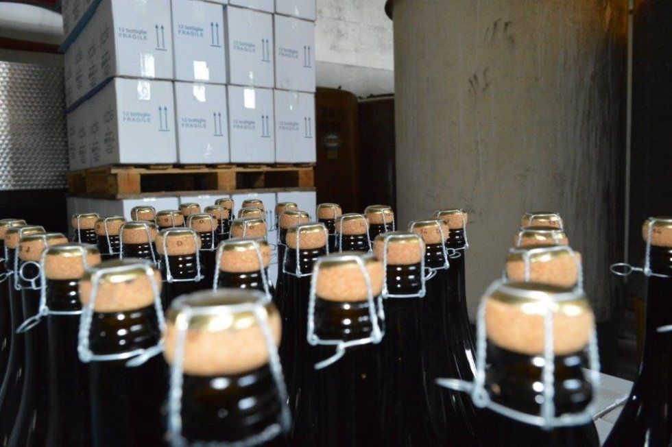 vino rosso brega