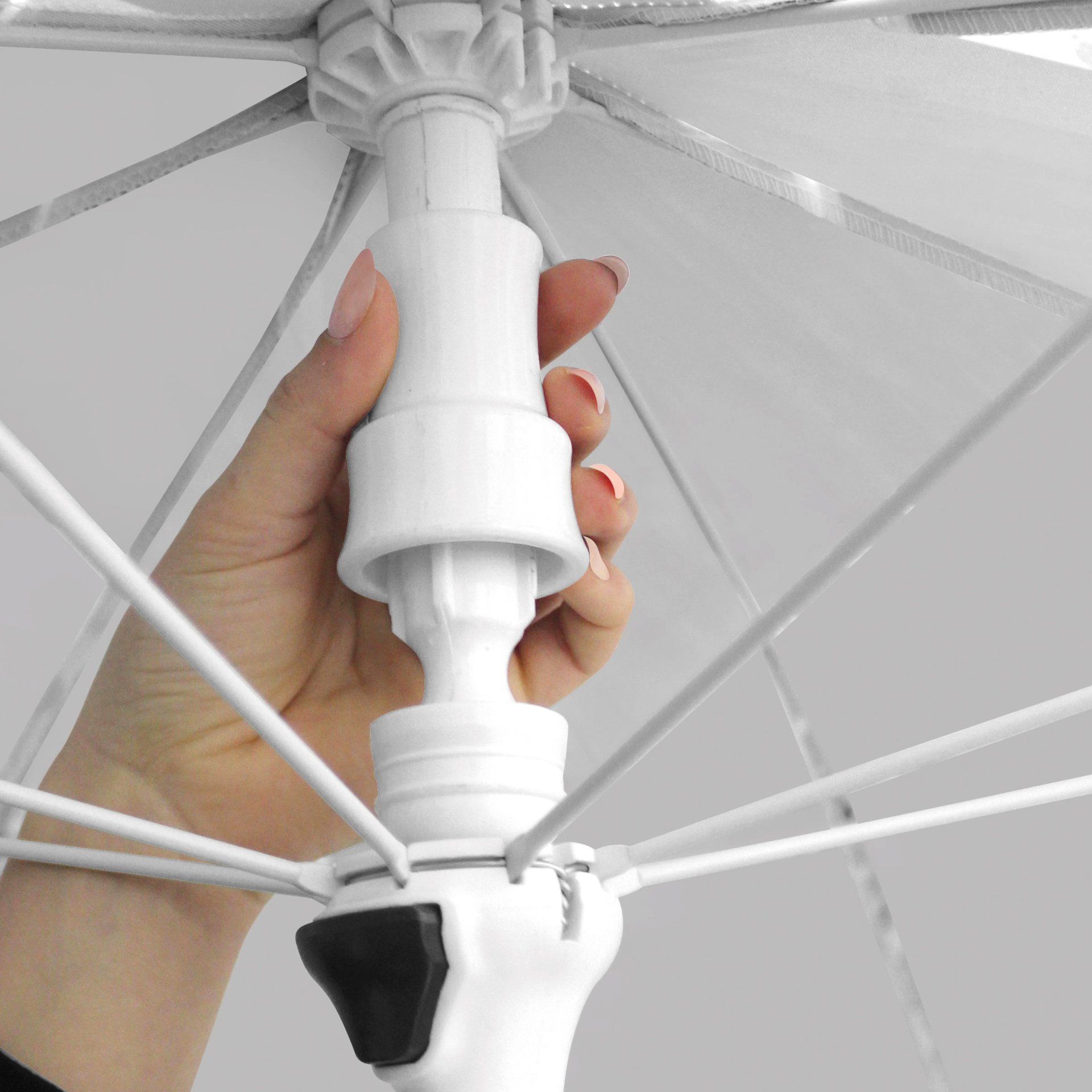 Parasol Tilted Graphic
