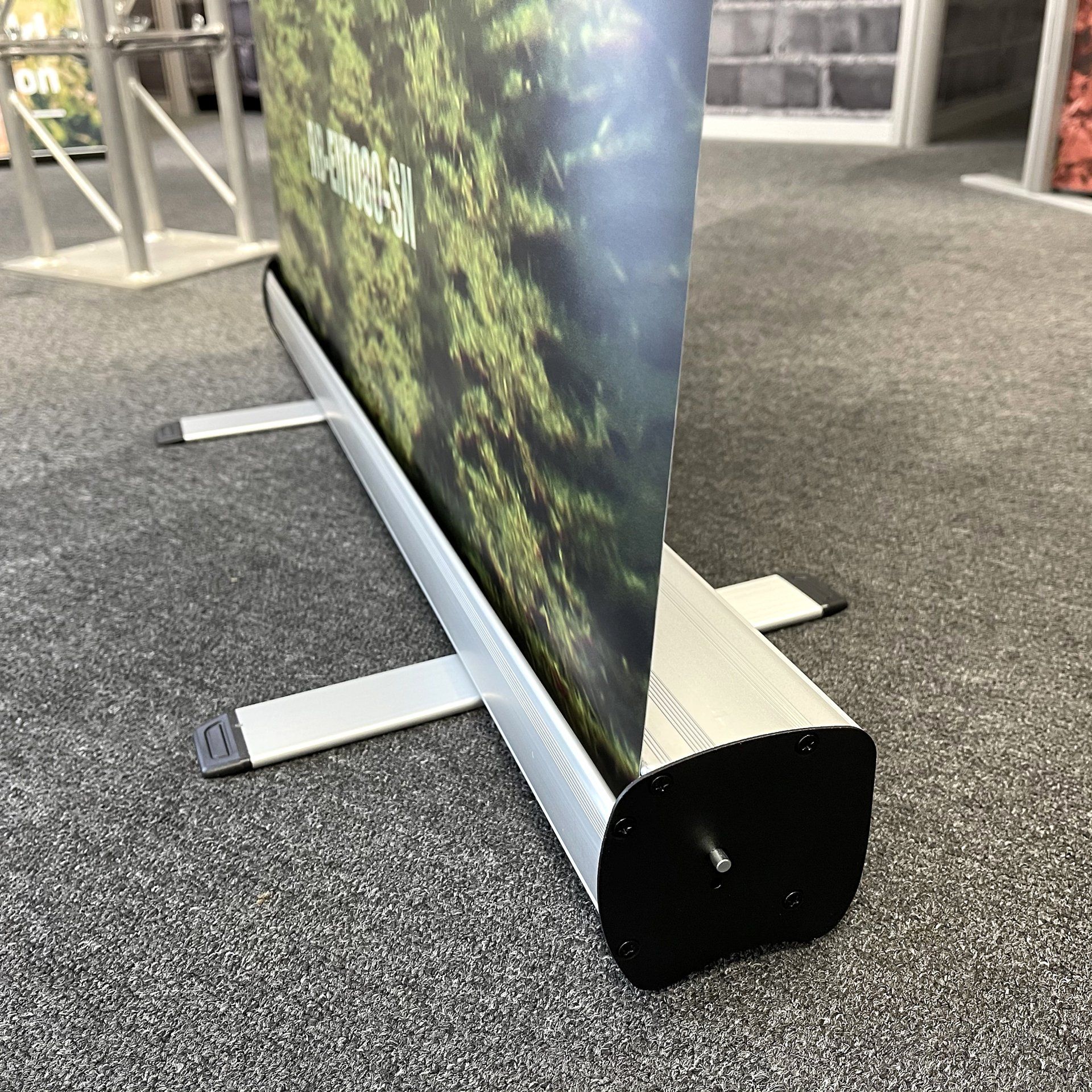 Fly Roller Banner Close Up