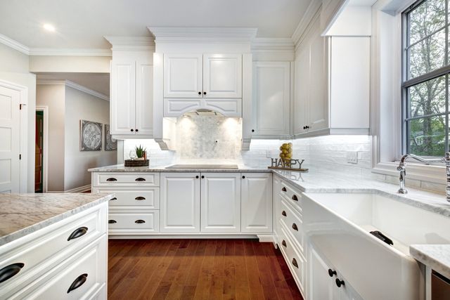 Traditional Kitchen Remodel by Classic Kitchens of Charleston project photo 2