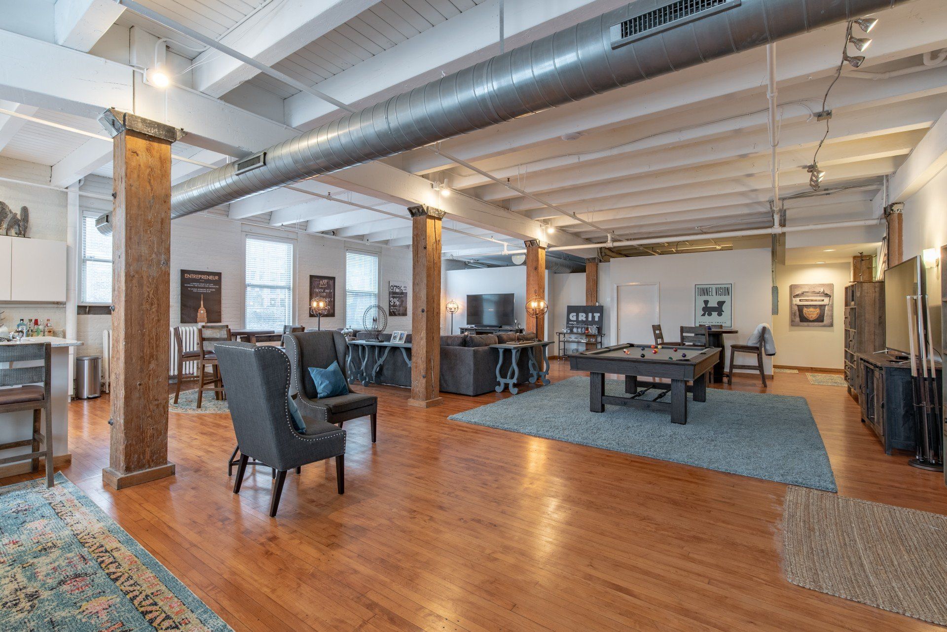 Robitshek loft