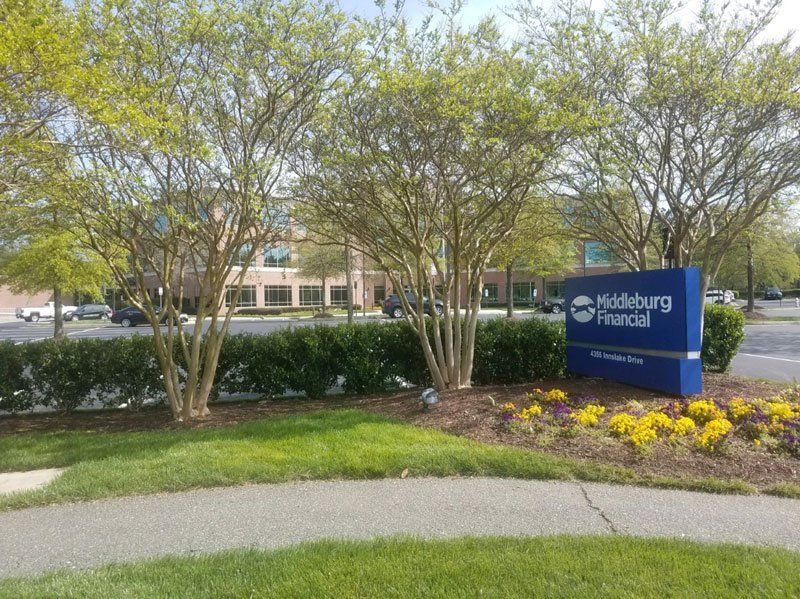 Middleburg Financial Signage — Richmond VA — Beckstoffer-Welsh Inc