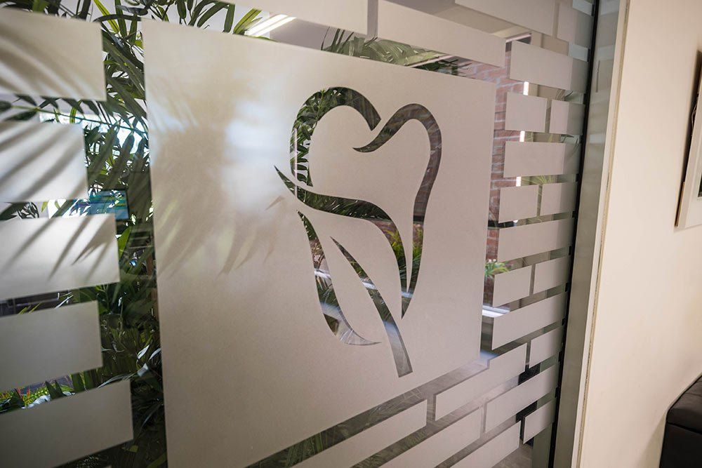 eltham dental clinic window with design