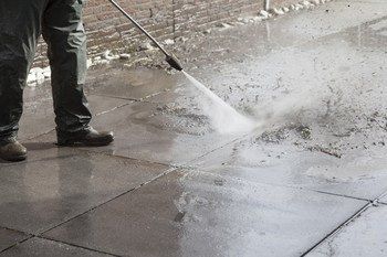 Jet washing