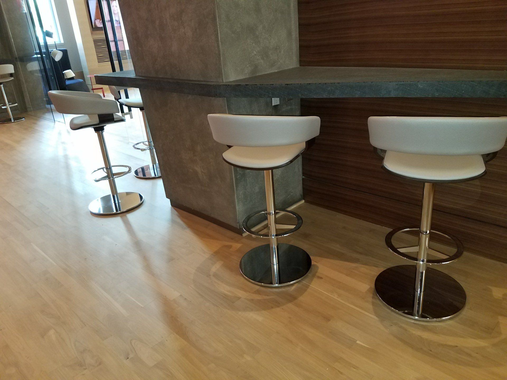 Barseats and bar style countertops by dismantlefurniture