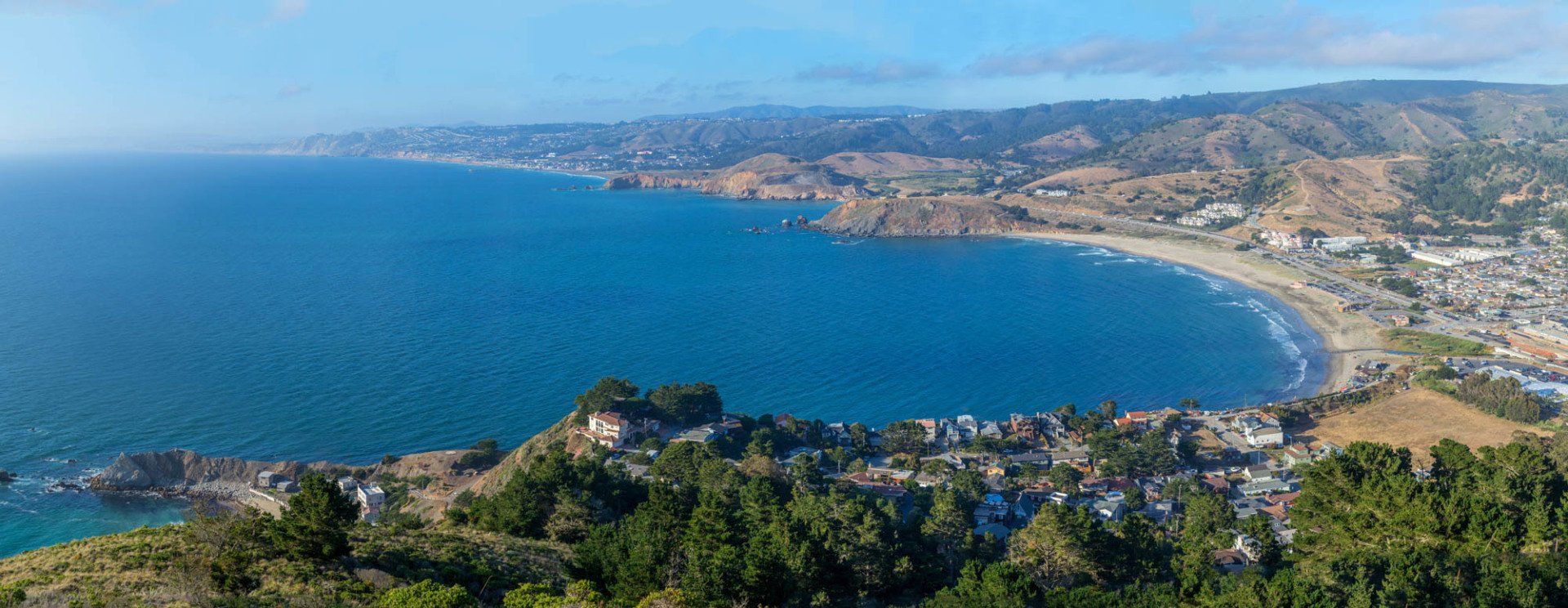 AERIAL PHOTO OF THE BAY