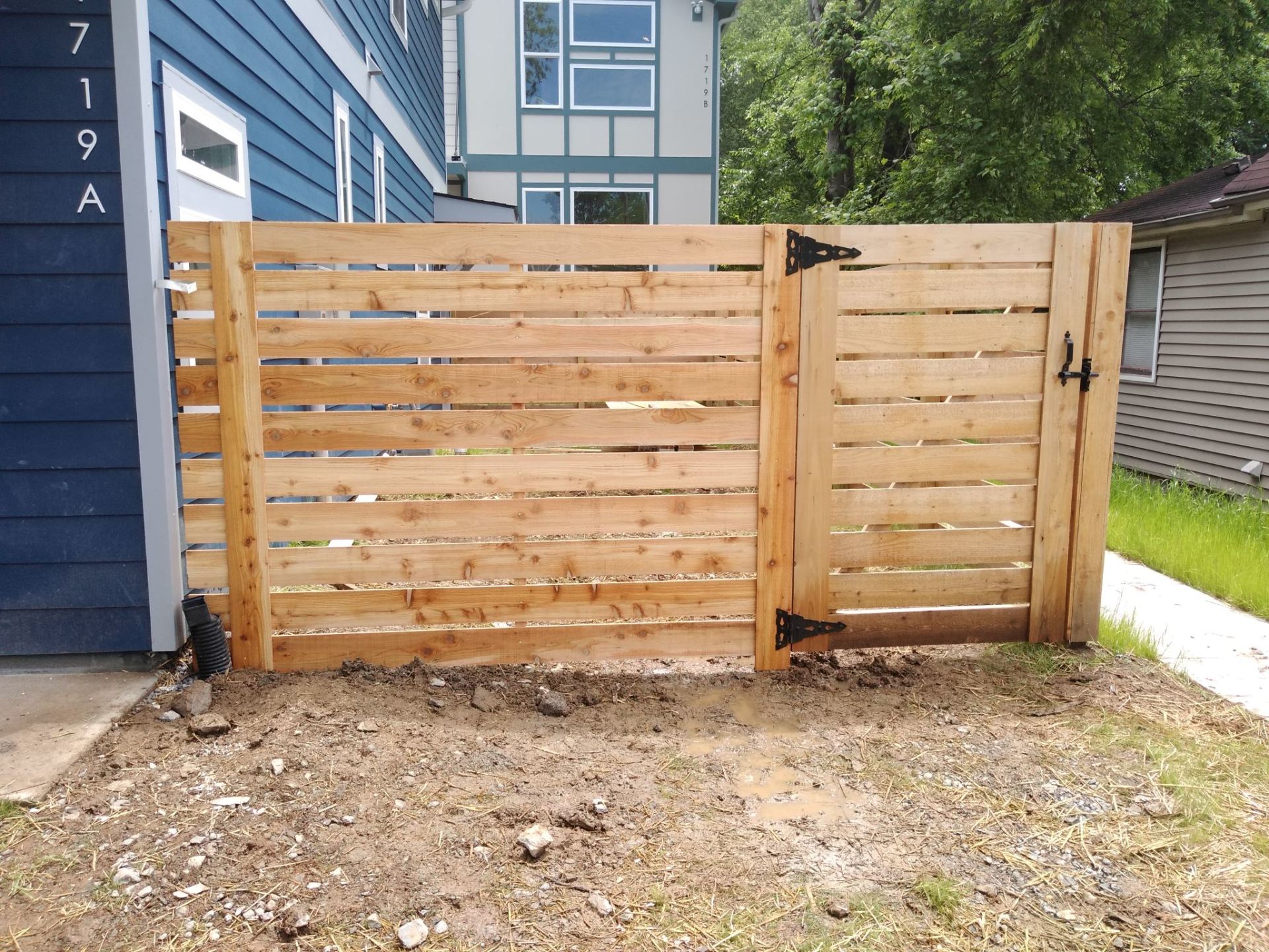 Side panel modern wood fence in Nashville Tennessee