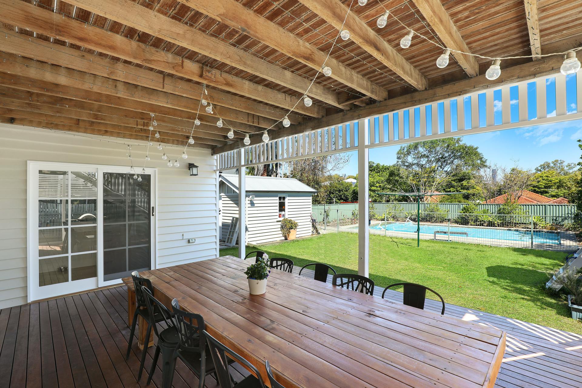 Wood Custom deck in Middle TN