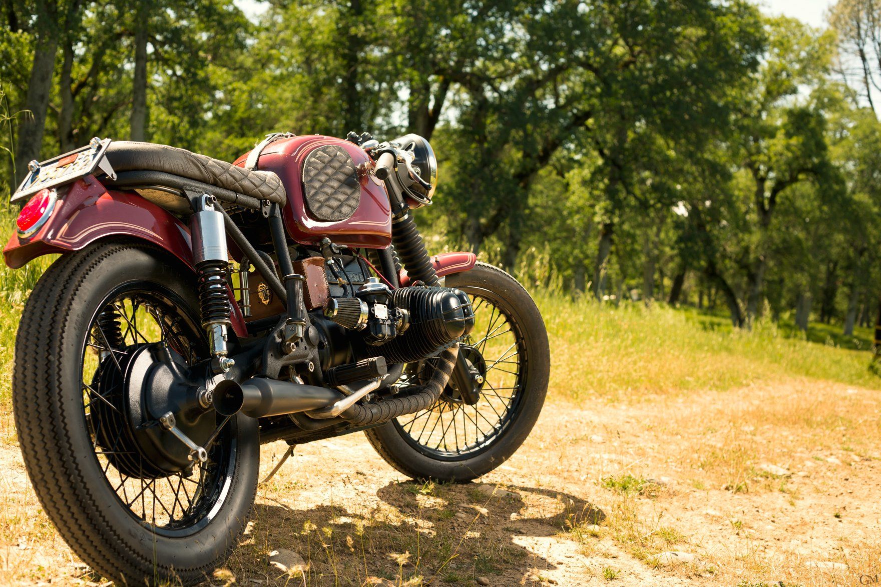 motorcycle builder image