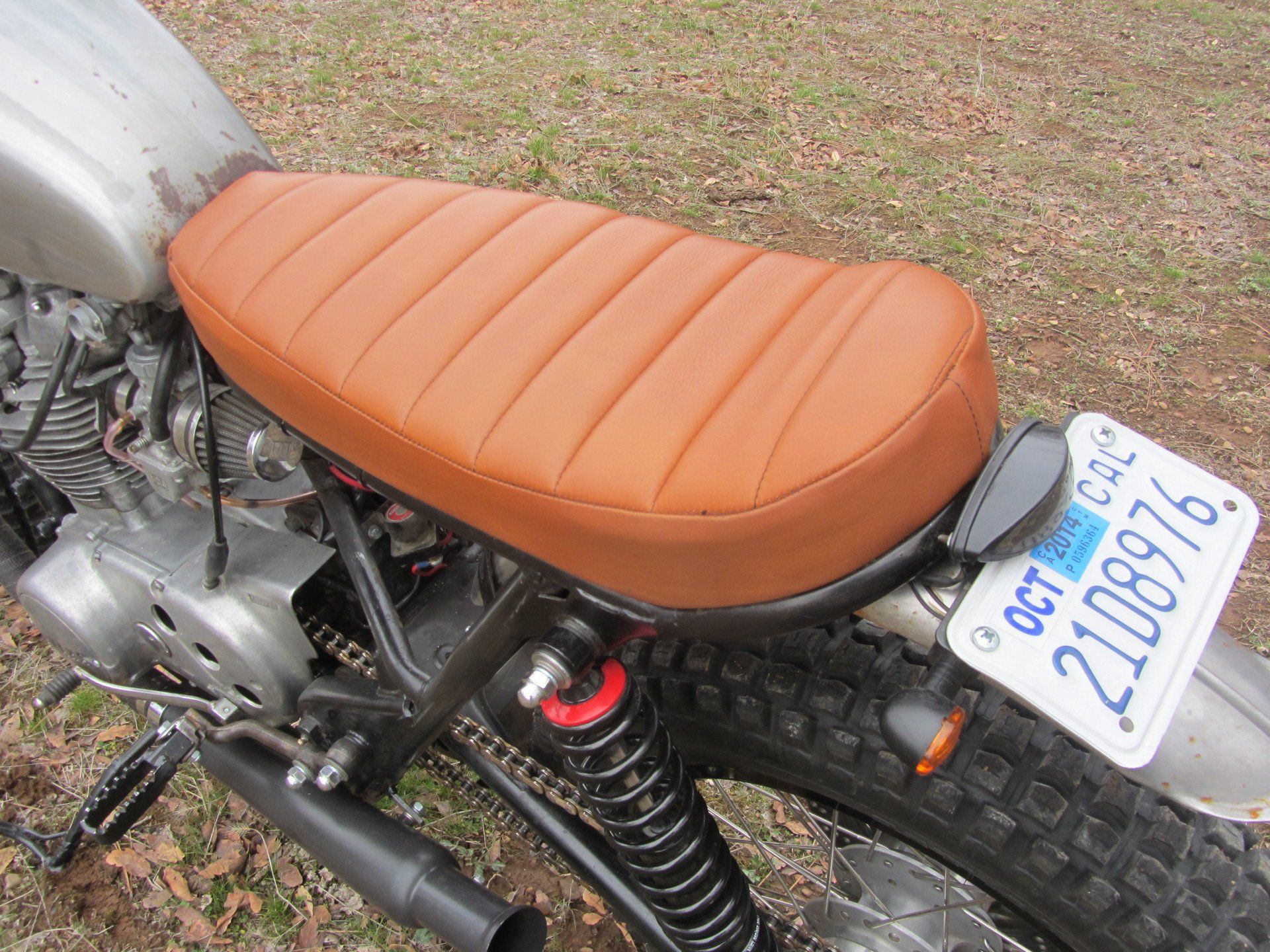 custom motorcycle shop image