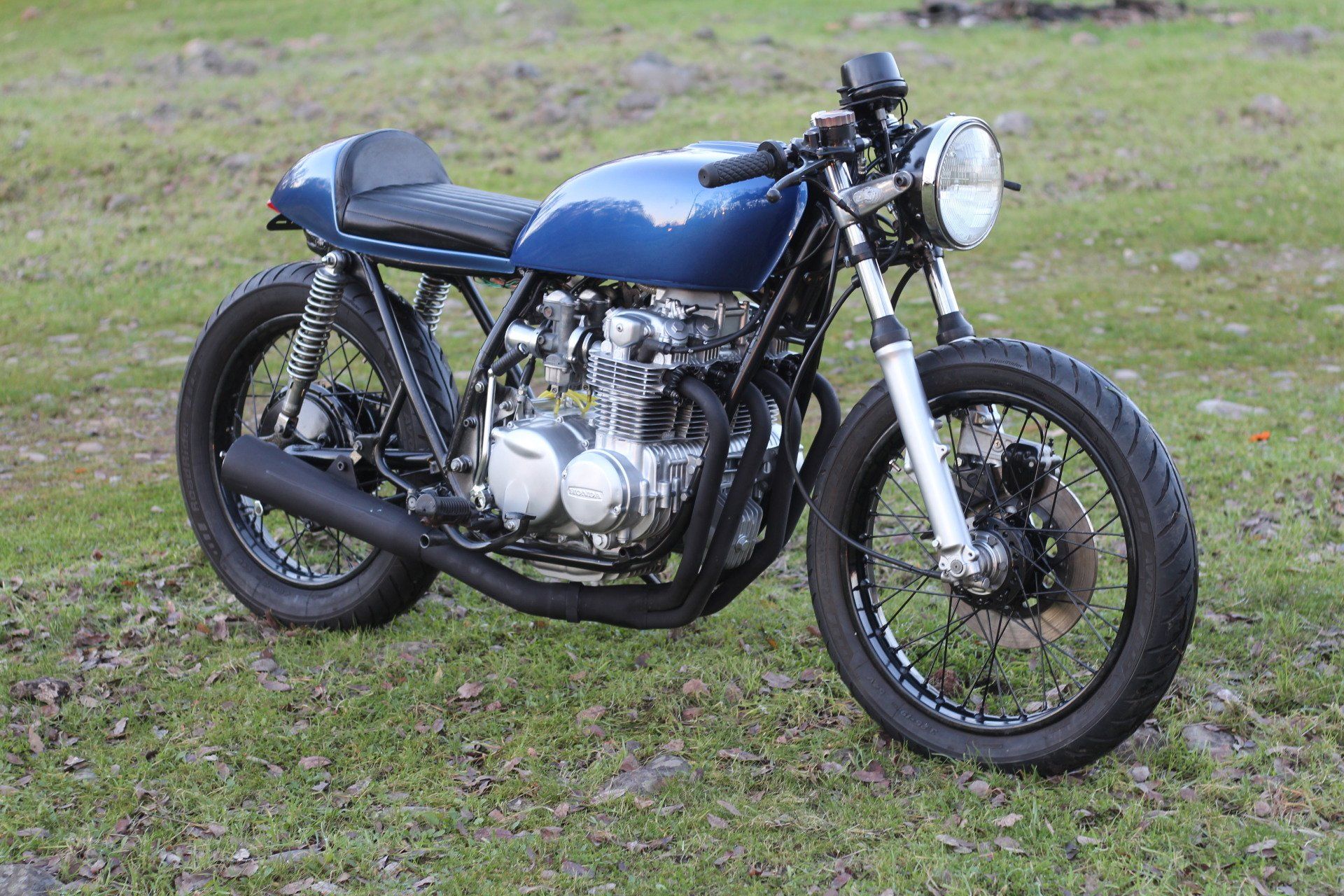 motorcycle builder image
