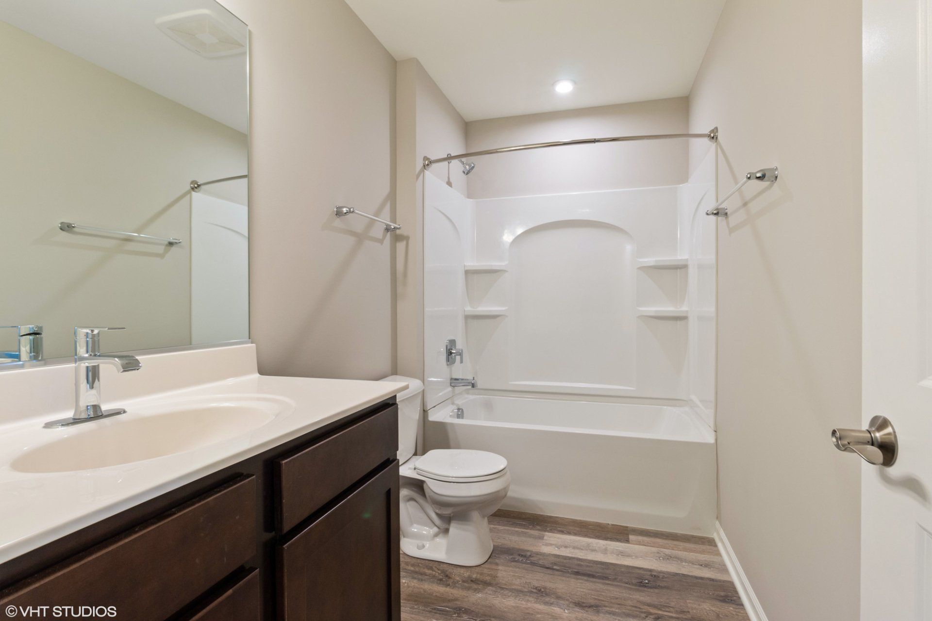 Bathroom | Timber Pointe Apartment Homes