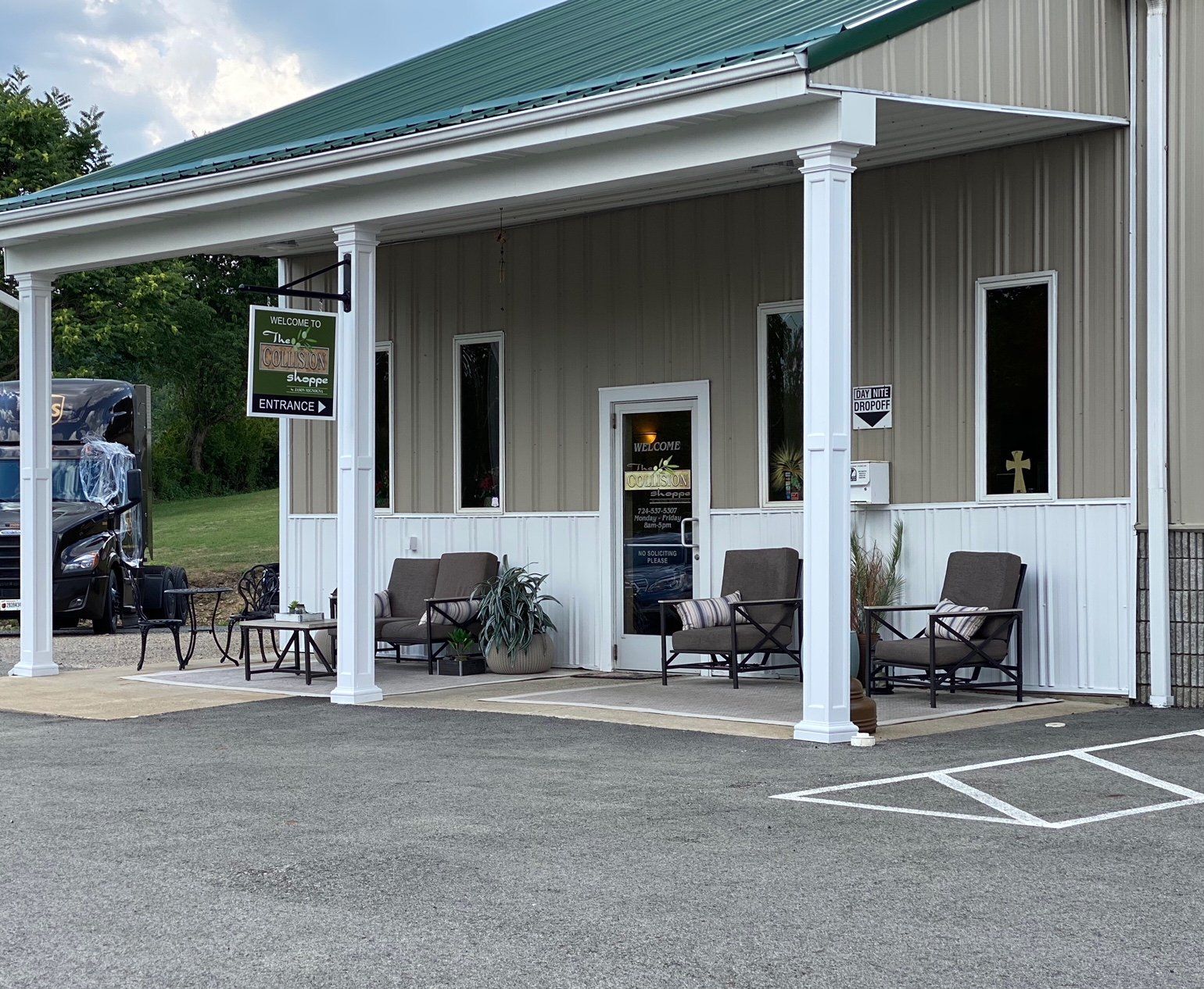 Collision Shoppe