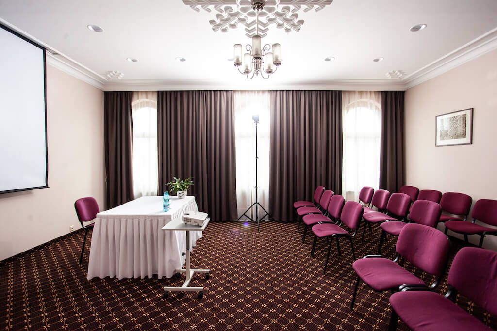 Telpu noma semināriem un prezentācijām - Hotel Cēsis