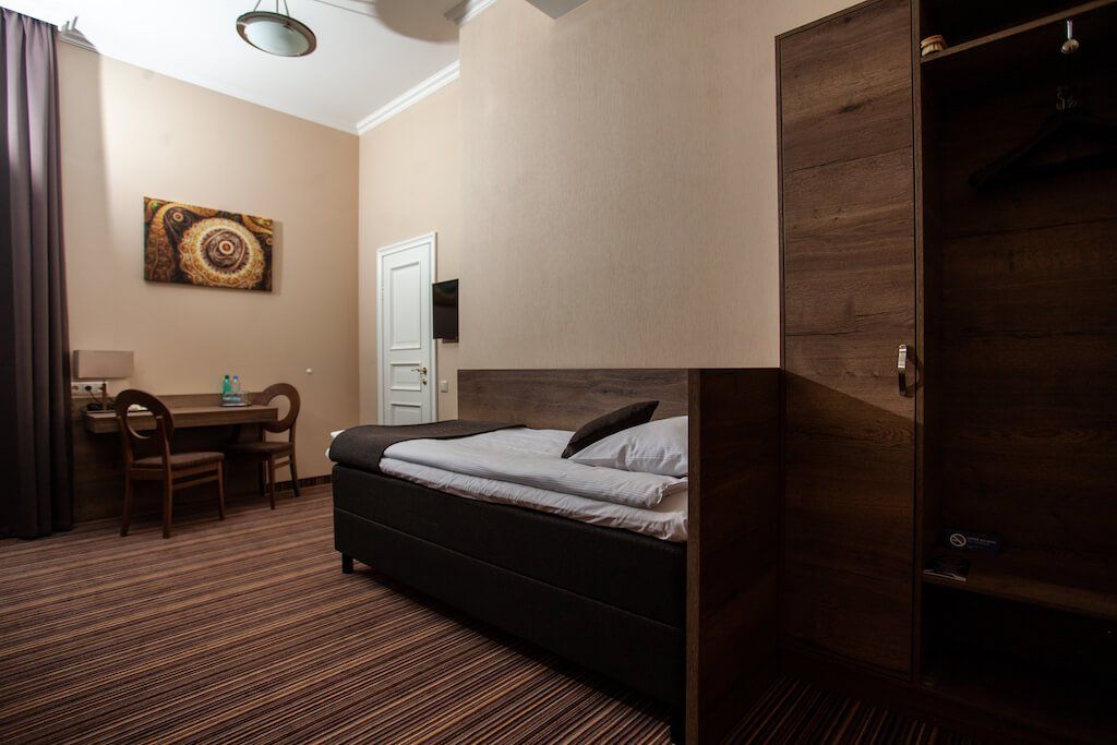 Trīšvietīgs numurs - Hotel Cēsis