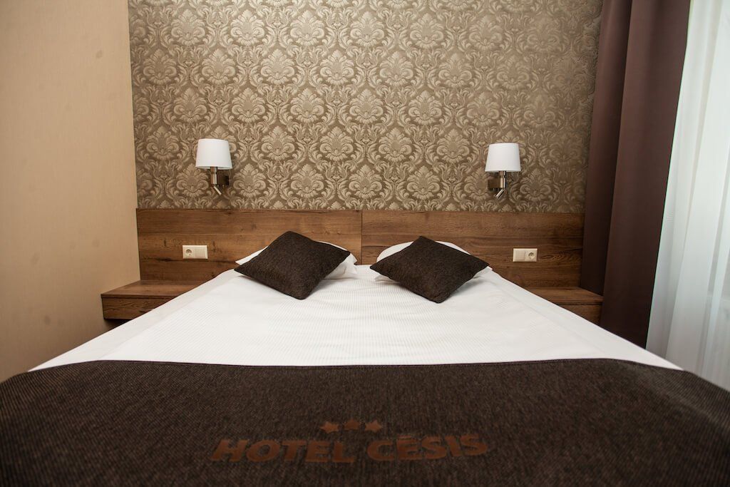 Vienvietīgs numurs, Hotel Cēsis