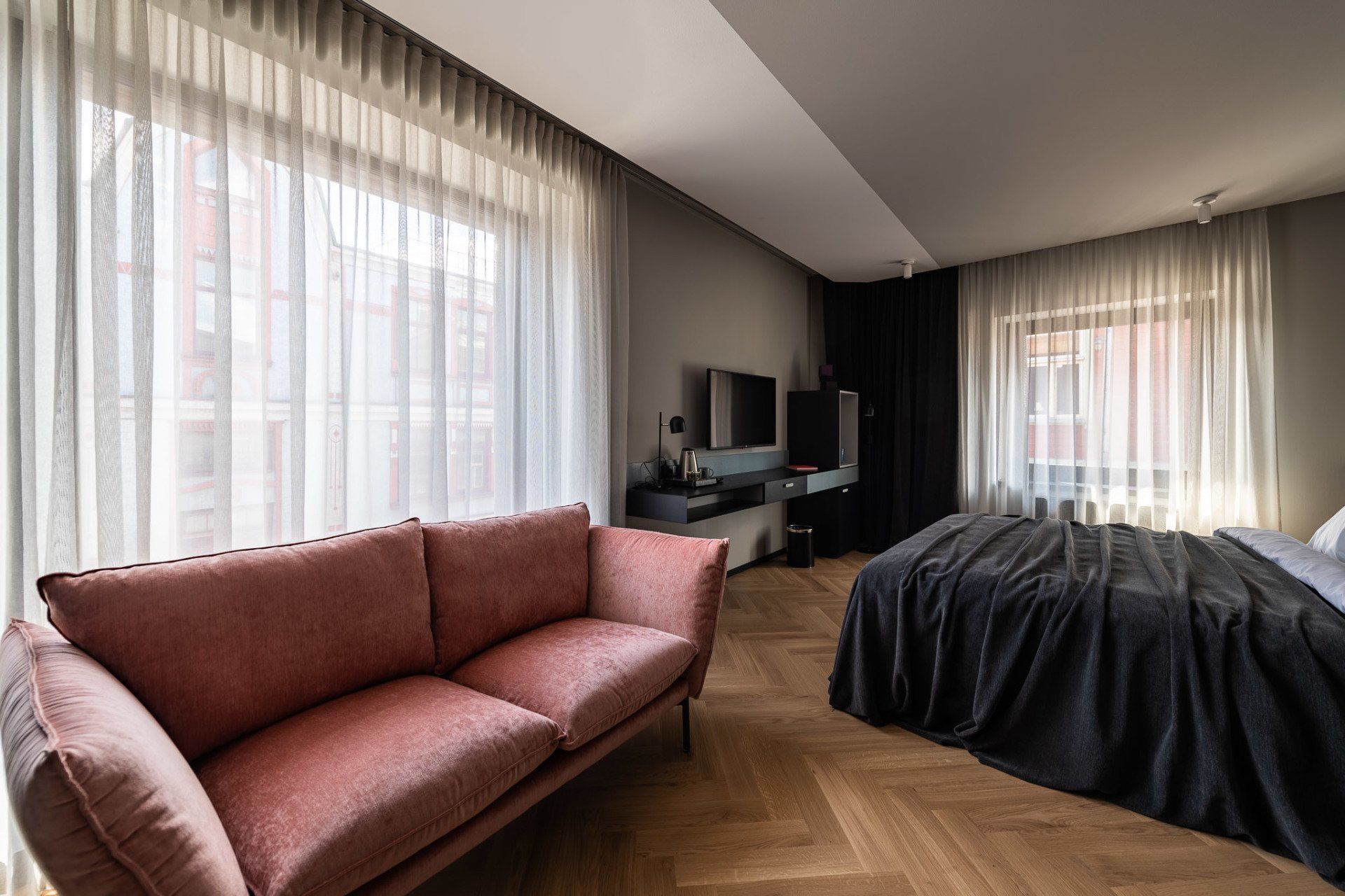 Deluxe Double room 9