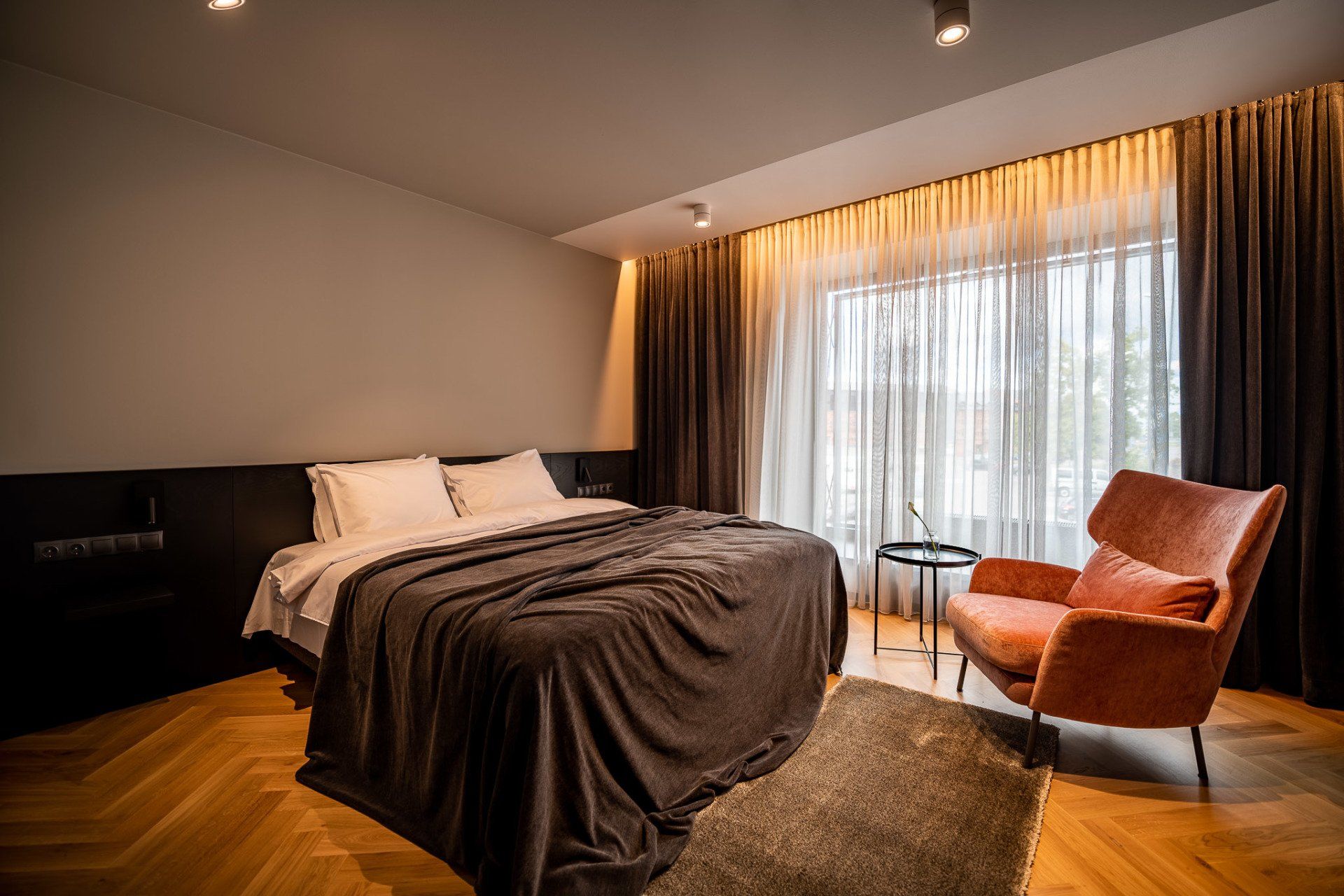 Deluxe Apartment  with city view 2