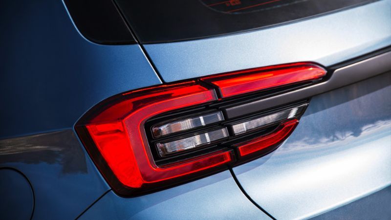luci urban suv