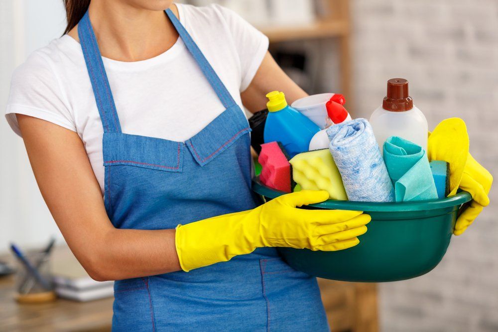 Spring Cleaning in Frederick, MD | Household Living, LLC Spring Cleaning in Frederick, MD | Household Living, LLC