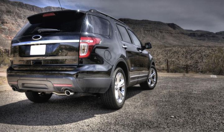 SUV