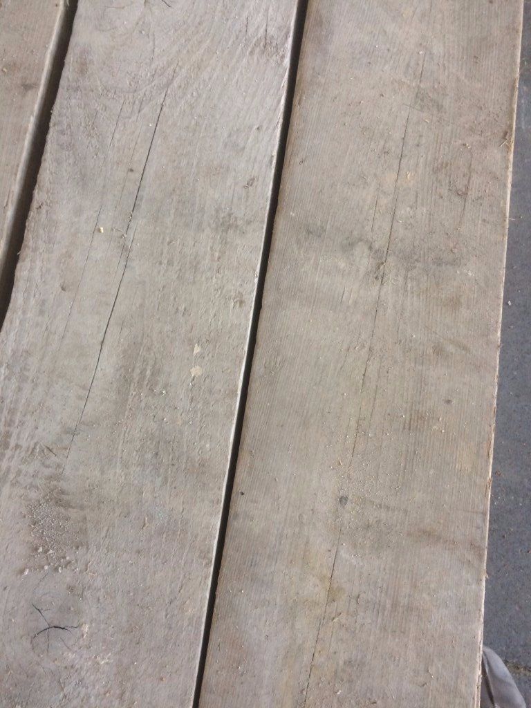 Tavoloni in legno