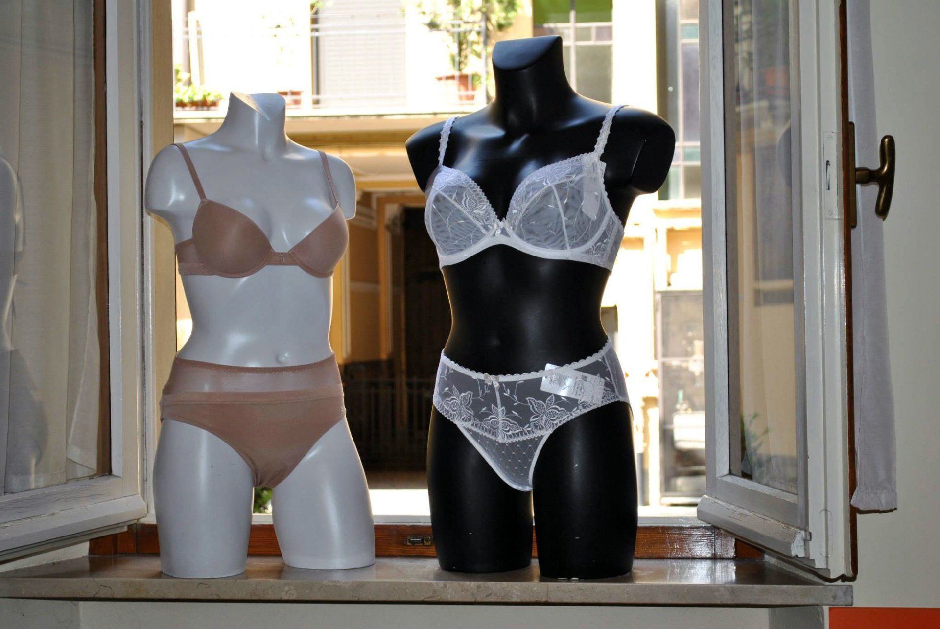 abbigliamento intimo ortopedico