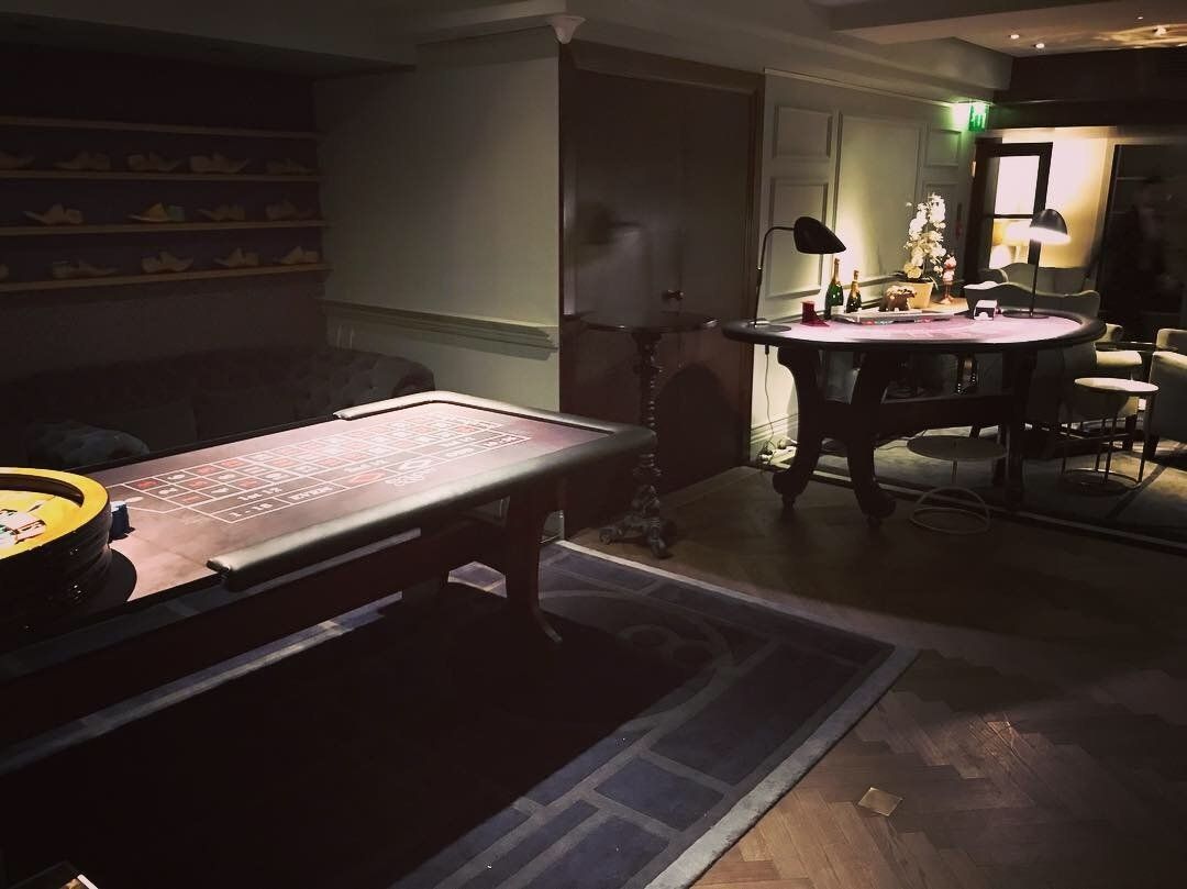 the croupier club