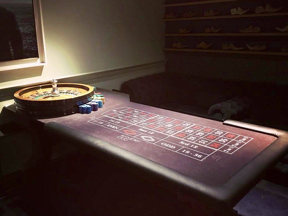 the croupier club