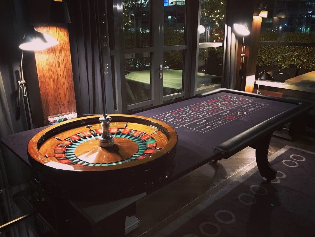 the croupier club