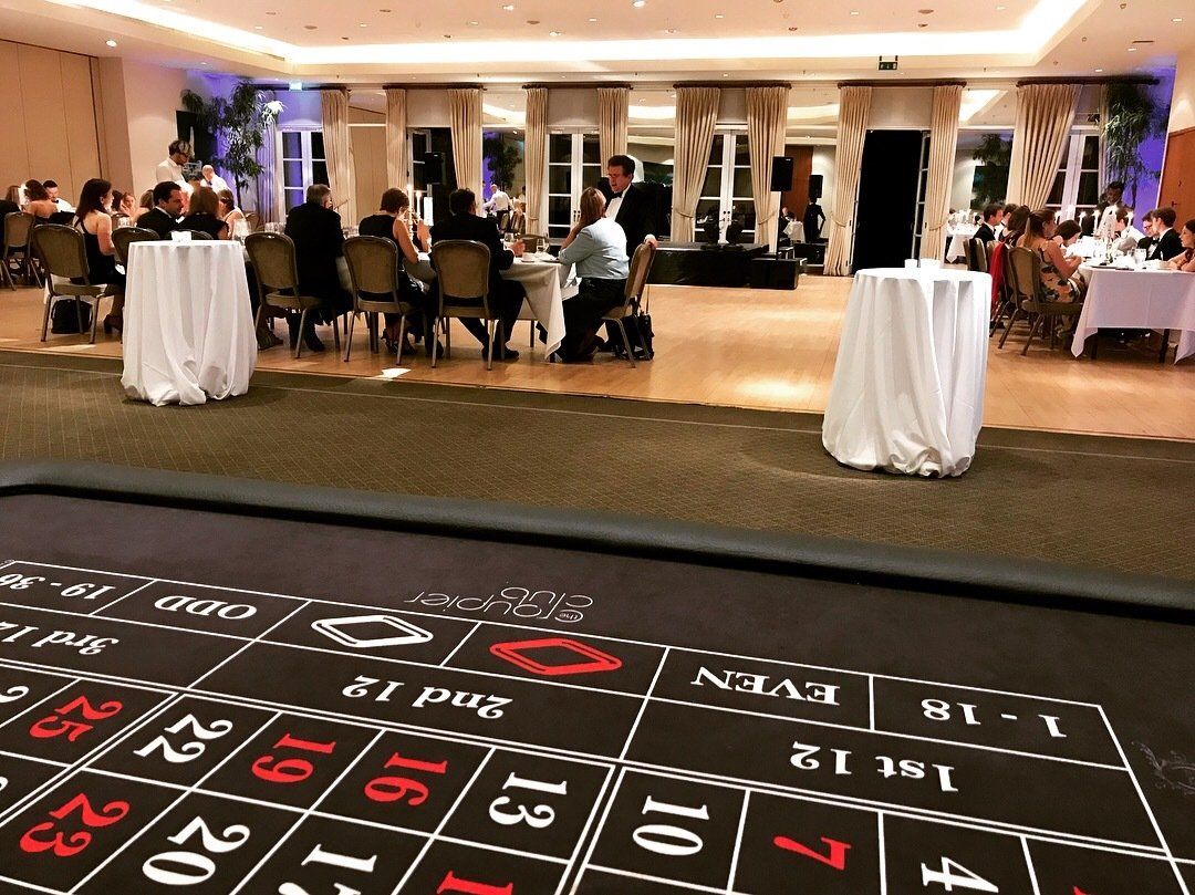 the croupier club