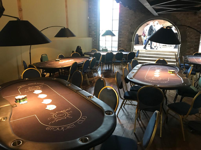 the croupier club