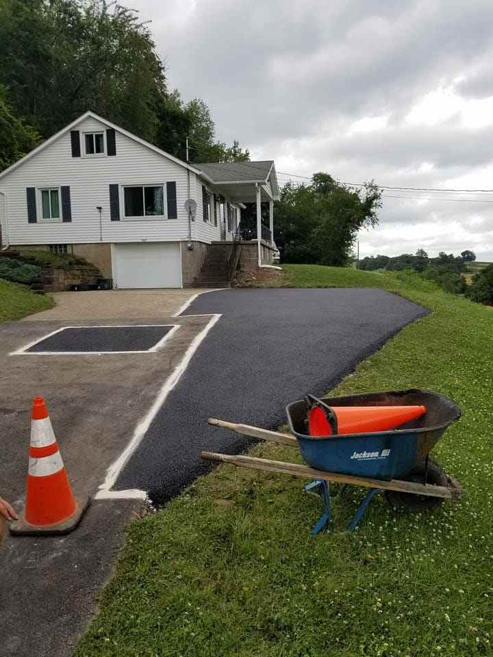 Residential Asphalt — New Asphalt of Front Yard in Greensburg, PA