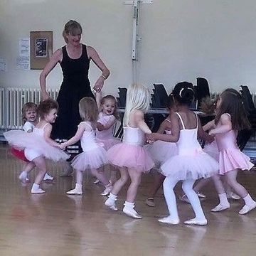Fully qualified dance instructors