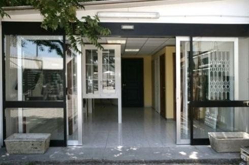 ingresso con finestre